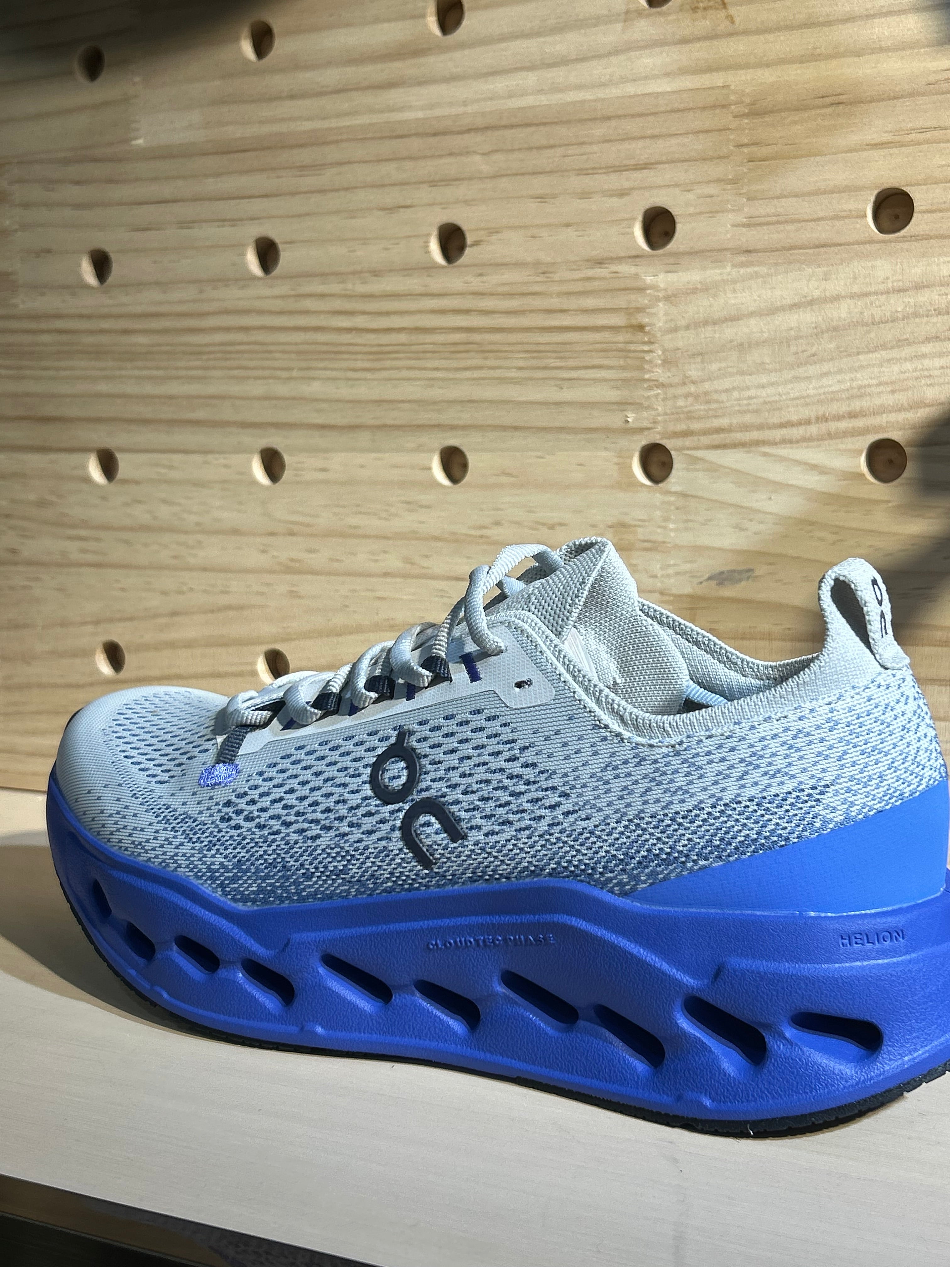On Running Cloudnova gris / bleu – sneakers running lifestyle femme