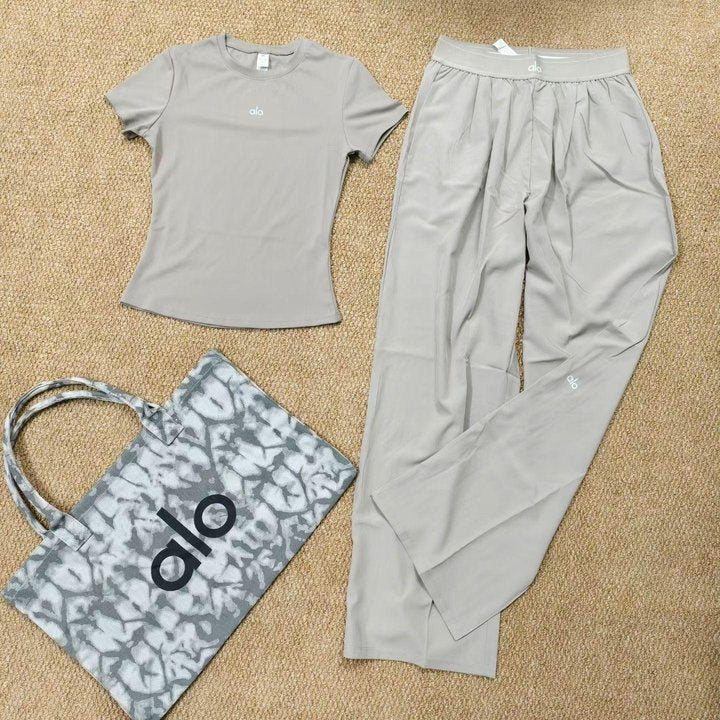 Ensemble t-shirt + pantalon large · Gris