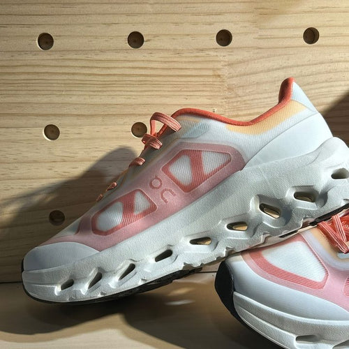 On Cloud · Blanc & orange