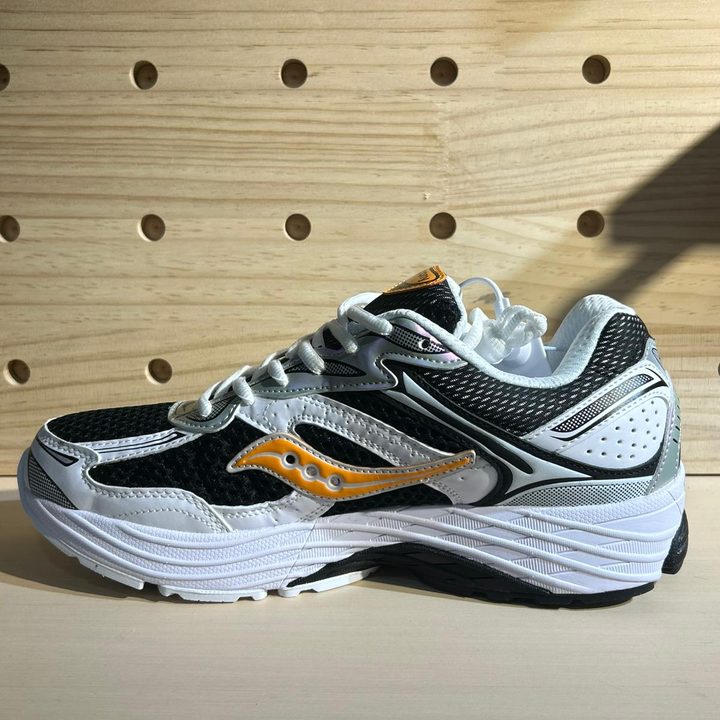 Saucony · Blanc & doré
